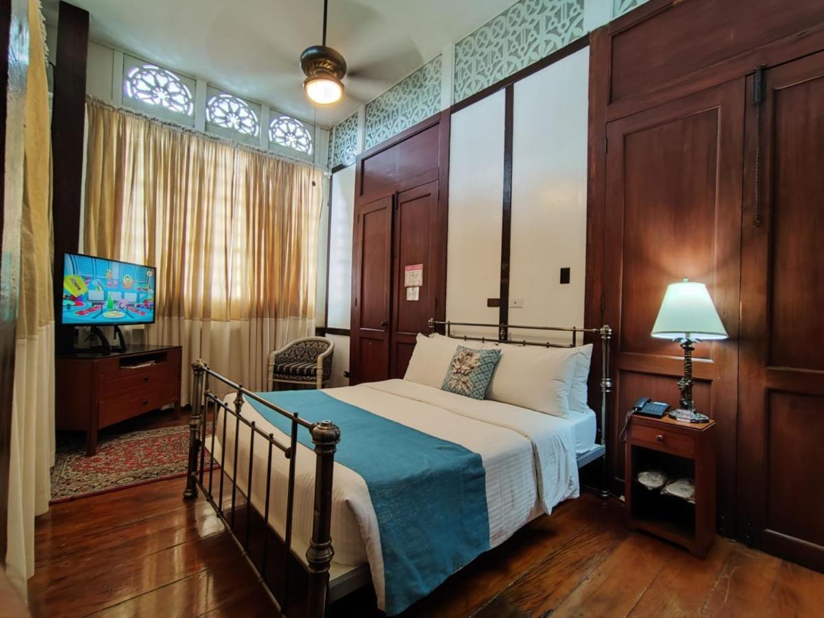 Paradores Del Castillo Taal Bagian luar foto