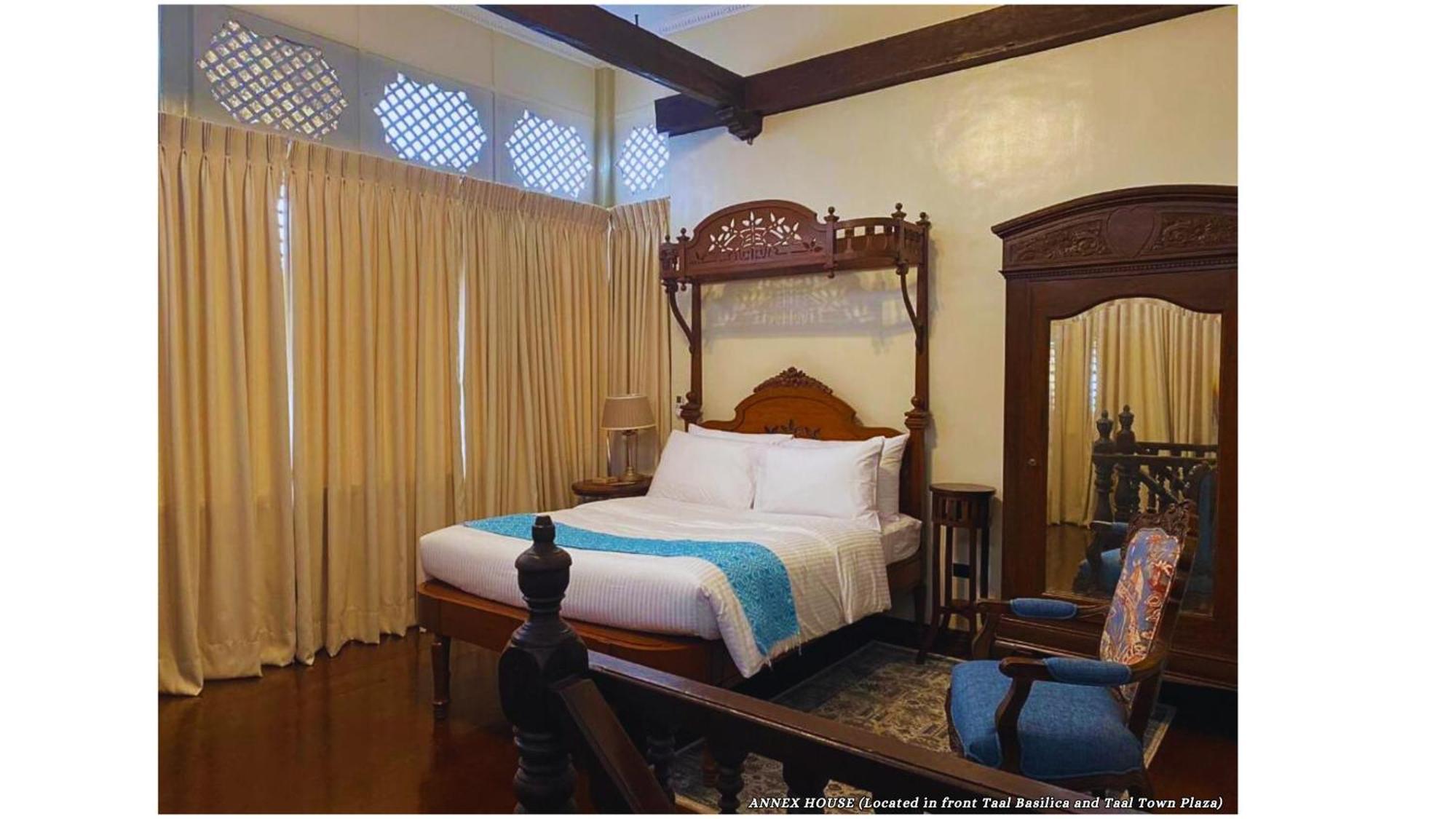 Paradores Del Castillo Taal Bagian luar foto